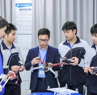Я߼ѧУ2024˹ܼӦã˻Ӧü